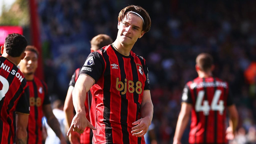 Alex-Scott.jpg